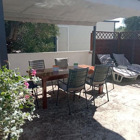 Apartman Carpe Diem Sutomiscica Luaran gambar
